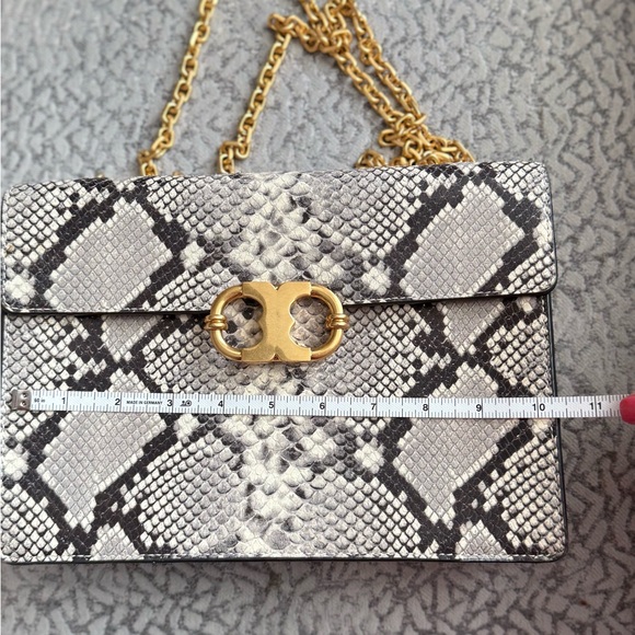 Tory Burch Gemini Link Chain Shoulder Bag - Picture 6 of 9